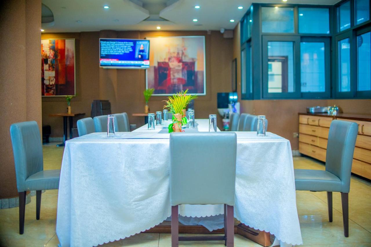 Hera Hotel Kampala Exteriér fotografie