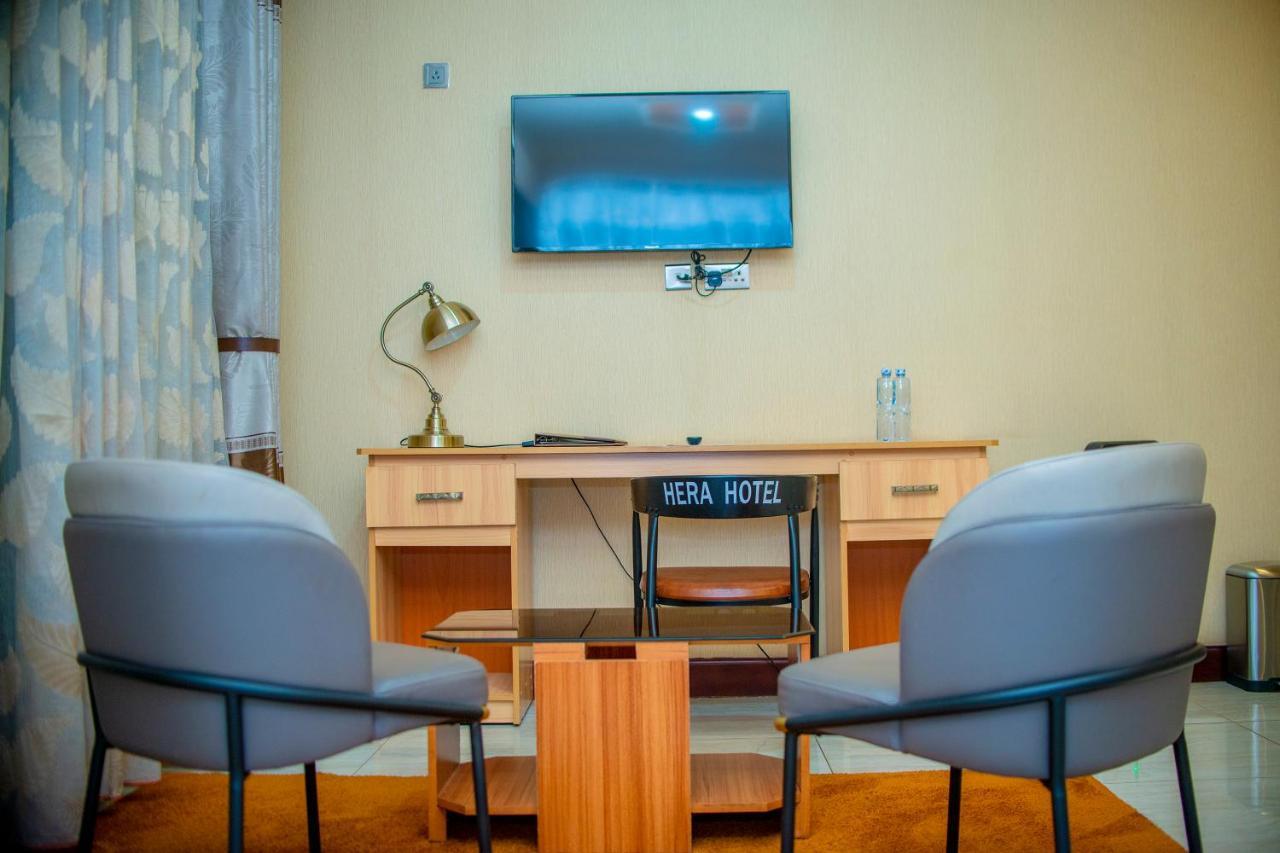 Hera Hotel Kampala Exteriér fotografie