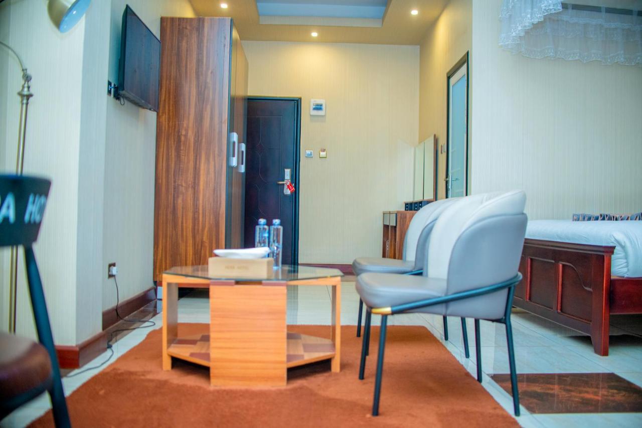 Hera Hotel Kampala Exteriér fotografie