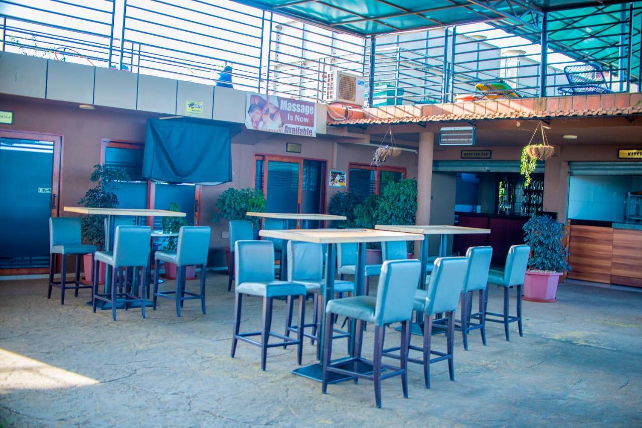 Hera Hotel Kampala Exteriér fotografie